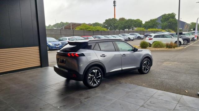 Peugeot 2008 image 6