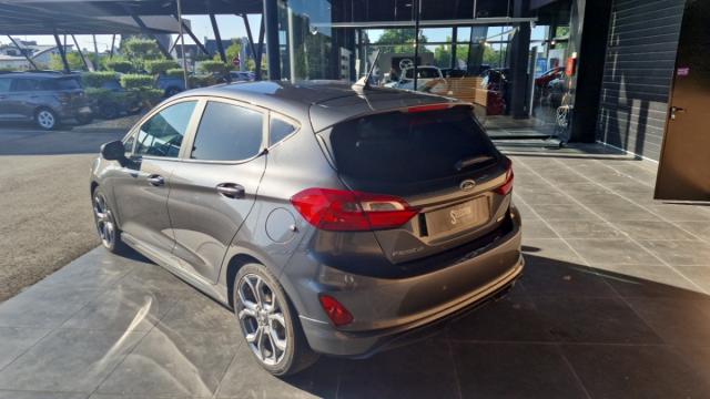 Ford Fiesta image 9