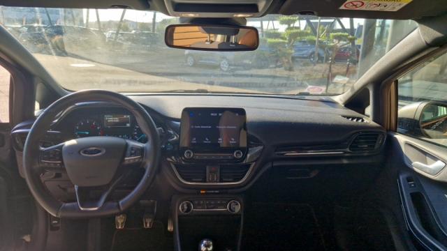 Ford Fiesta image 6