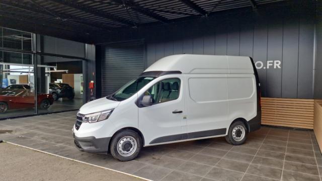 Renault Trafic image 4