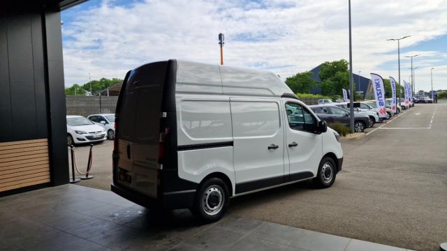 Renault Trafic image 7