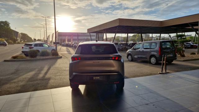 Peugeot 5008 image 3