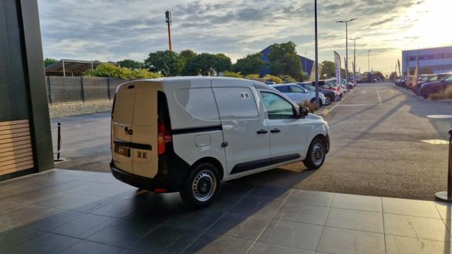 Renault Express Van image 4