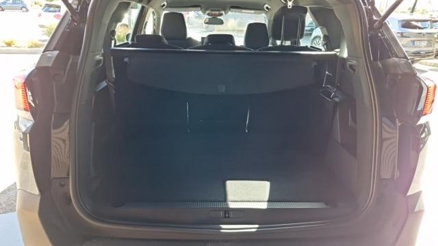 Peugeot 5008 image 8