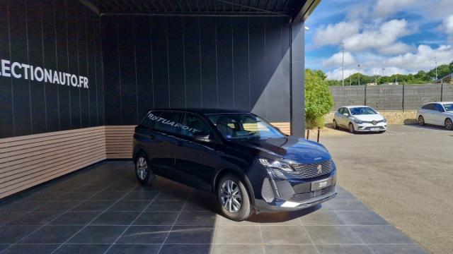 Peugeot 5008 image 1