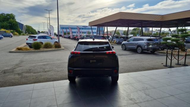 Peugeot 2008 image 3