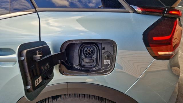Citroen E-C4 image 2