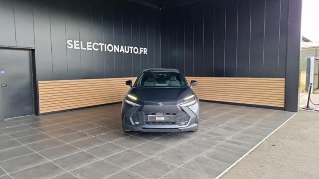 Toyota C-Hr image 1