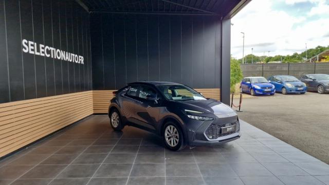 Toyota C-Hr image 4