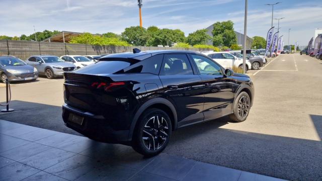 Peugeot 3008 image 3