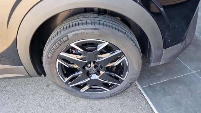 Peugeot 3008 image 8