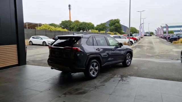 Toyota Rav4 image 9