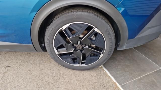 Peugeot 408 image 6