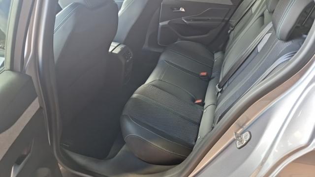Peugeot 308 image 4
