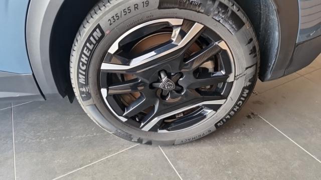 Peugeot 3008 image 8