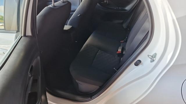 Toyota Yaris image 6