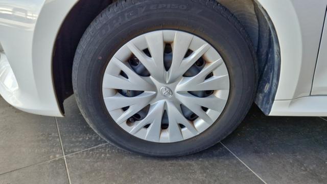 Toyota Yaris image 9
