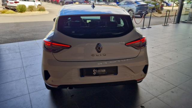 Renault Clio image 8