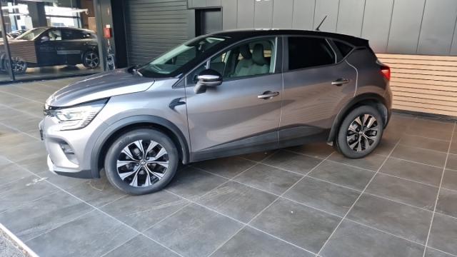 Renault Captur image 9