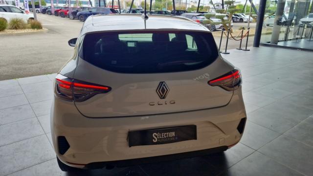Renault Clio image 8