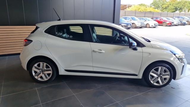 Renault Clio image 9