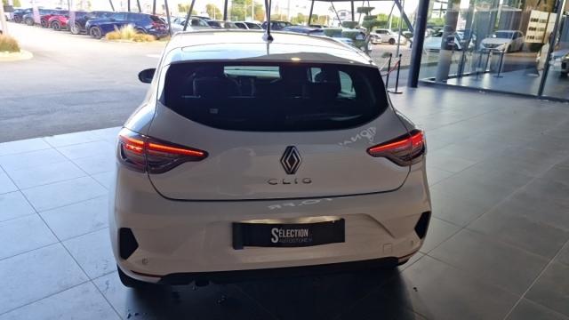 Renault Clio image 1