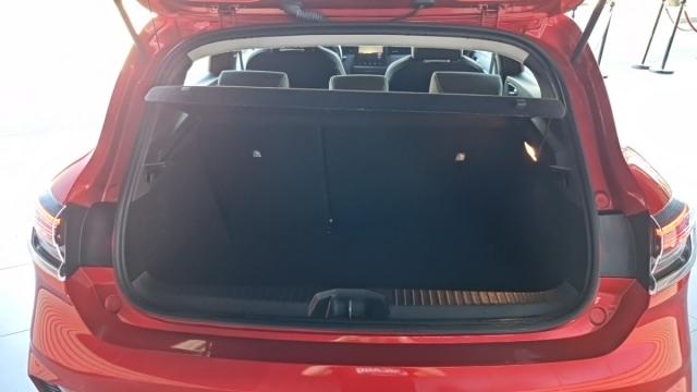 Renault Clio image 6