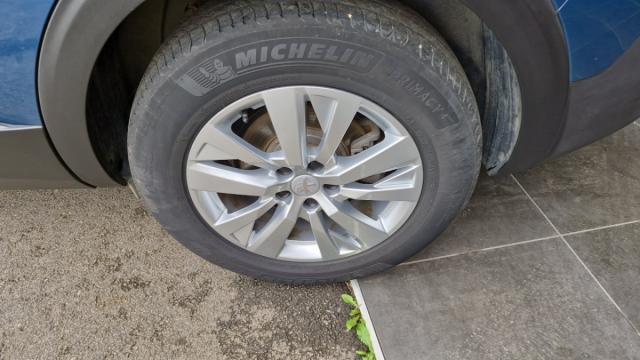 Peugeot 5008 image 9