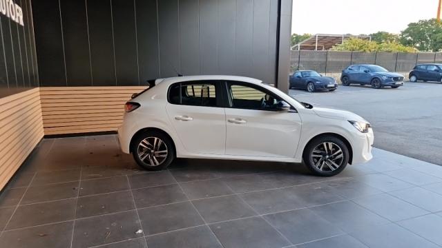 Peugeot 208 image 7