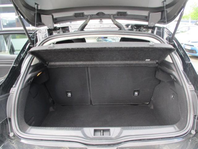 Renault Mégane image 6