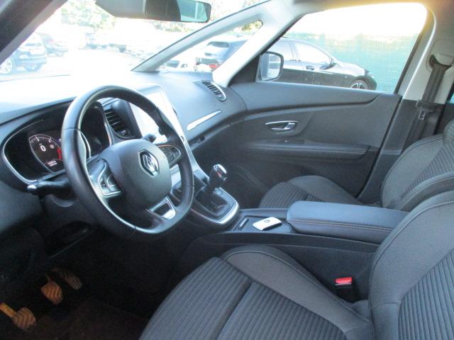 Renault Scénic image 9