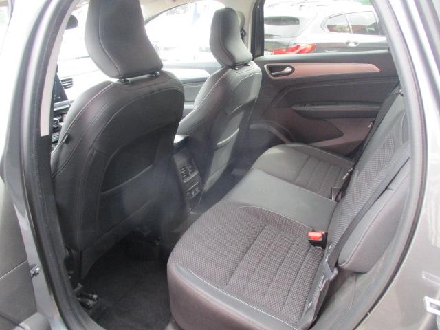 Renault Arkana image 6