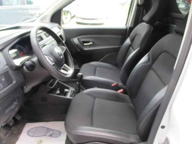 Renault Kangoo Express image 6