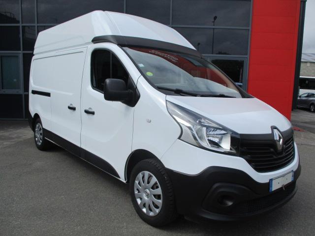 Renault Trafic image 2