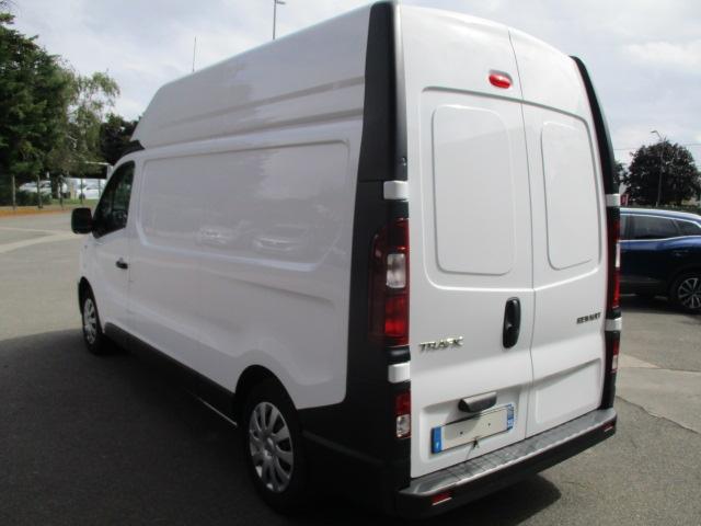 Renault Trafic image 7