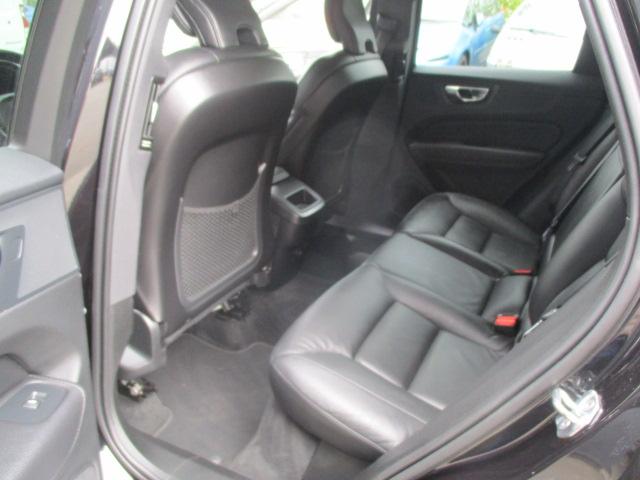 Volvo Xc60 image 3