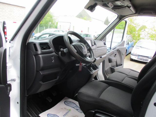 Renault Master image 3