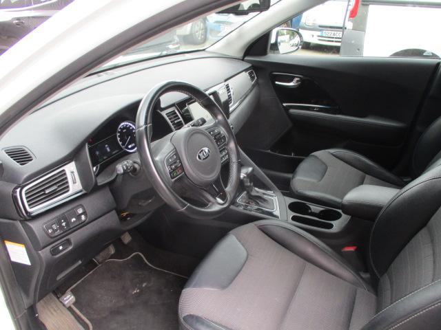 Kia Niro image 2