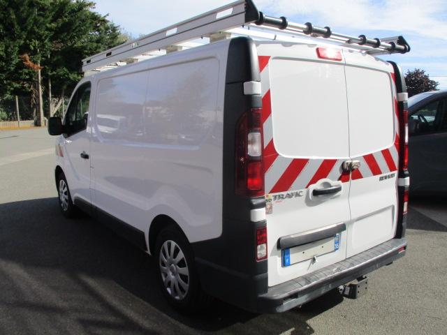 Renault Trafic image 1