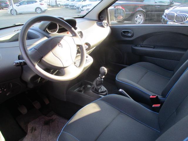 Renault Twingo image 3