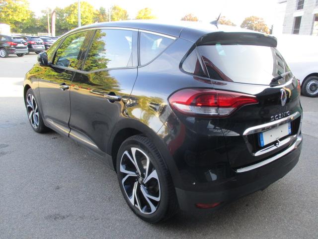 Renault Scénic image 2
