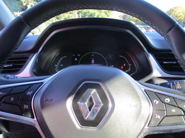 Renault Captur image 2