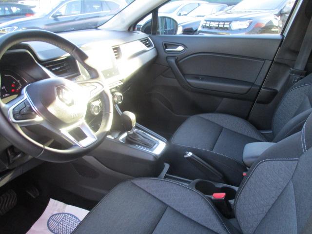 Renault Captur image 8