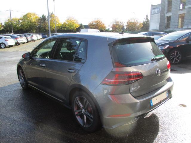 Volkswagen Golf image 9