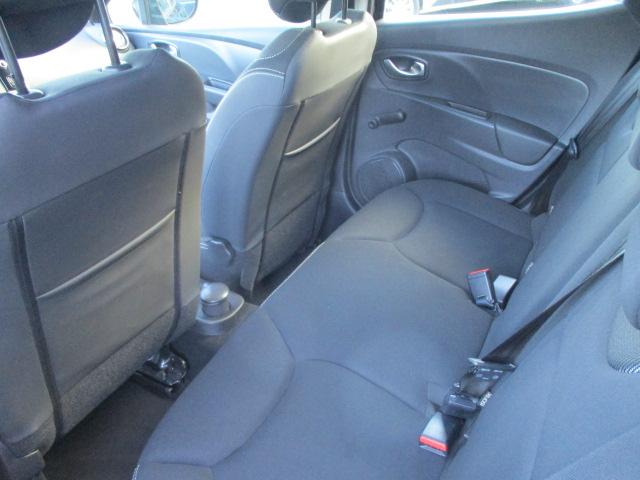 Renault Clio image 6