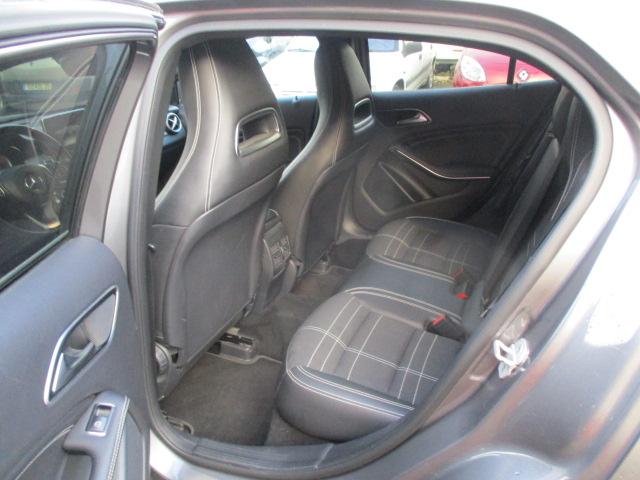 Mercedes Benz Gla image 1