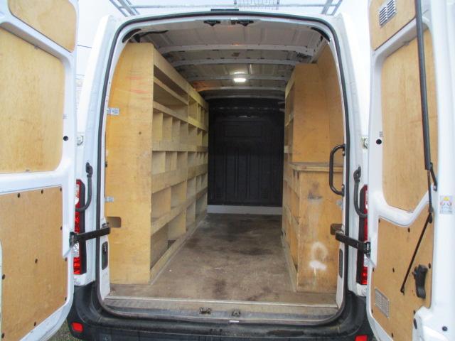 Renault Master image 1
