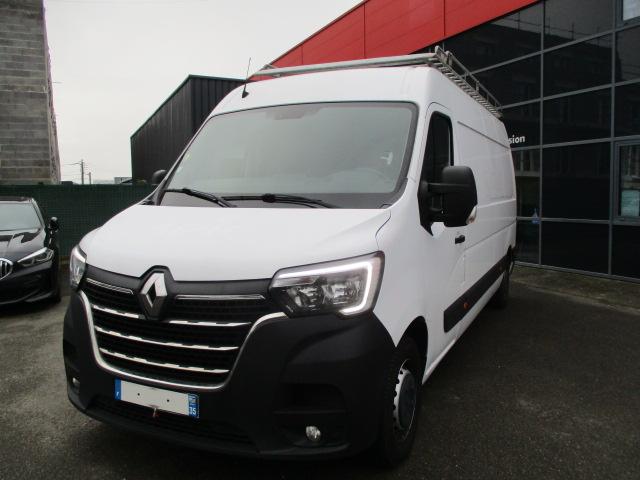 Renault Master image 2