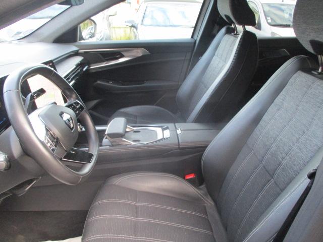 Renault Austral image 9