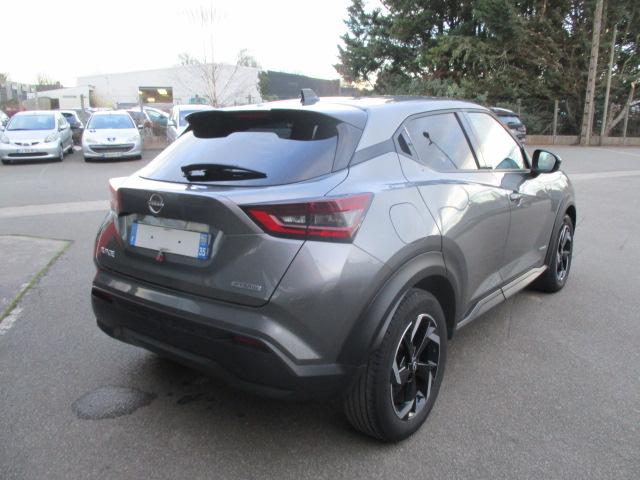 Nissan Juke image 9
